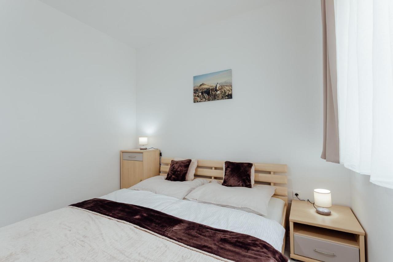 Apartman Vo Vile Kammergraf Banska Stiavnica Bagian luar foto